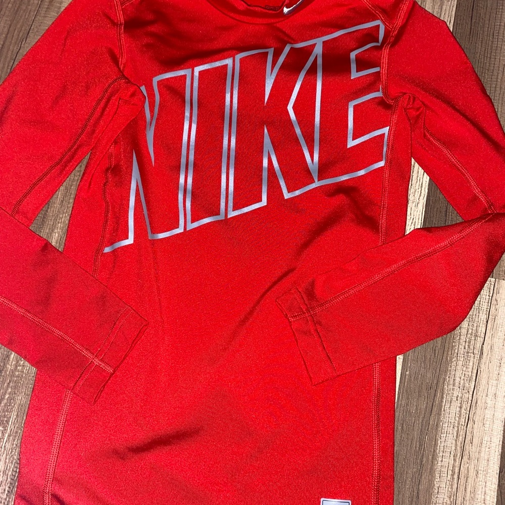 Nike Pro - Picture 2 of 2
